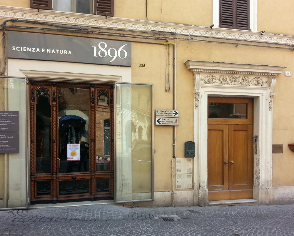 Il Podesta Fabriano Luaran gambar