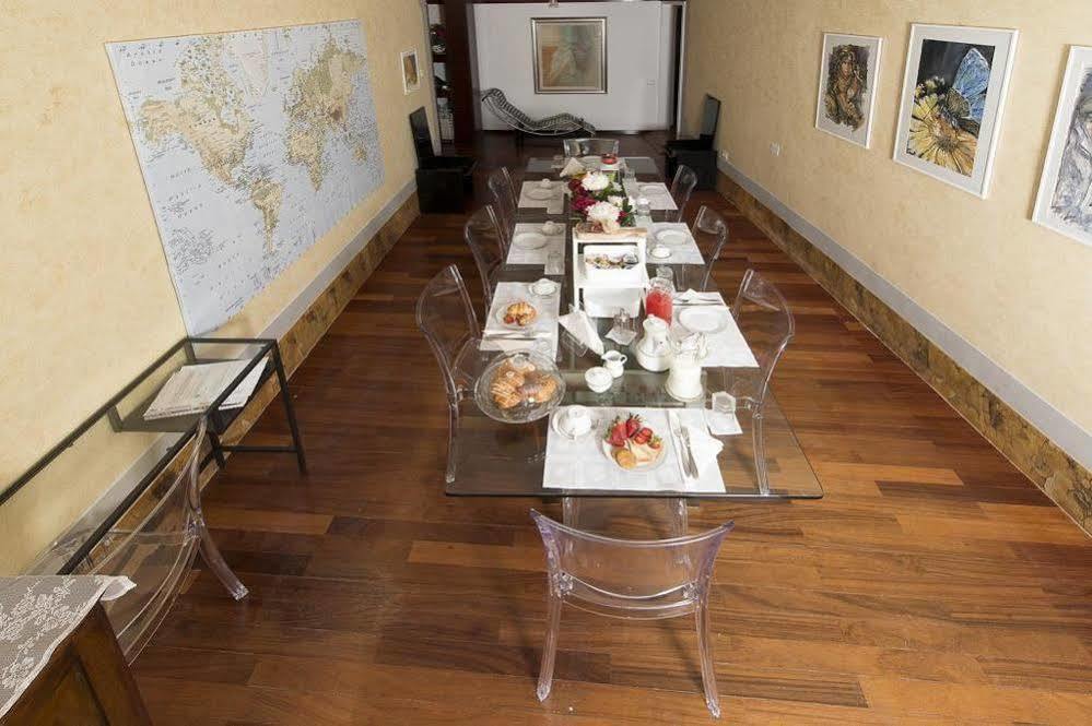 Il Podesta Fabriano Luaran gambar